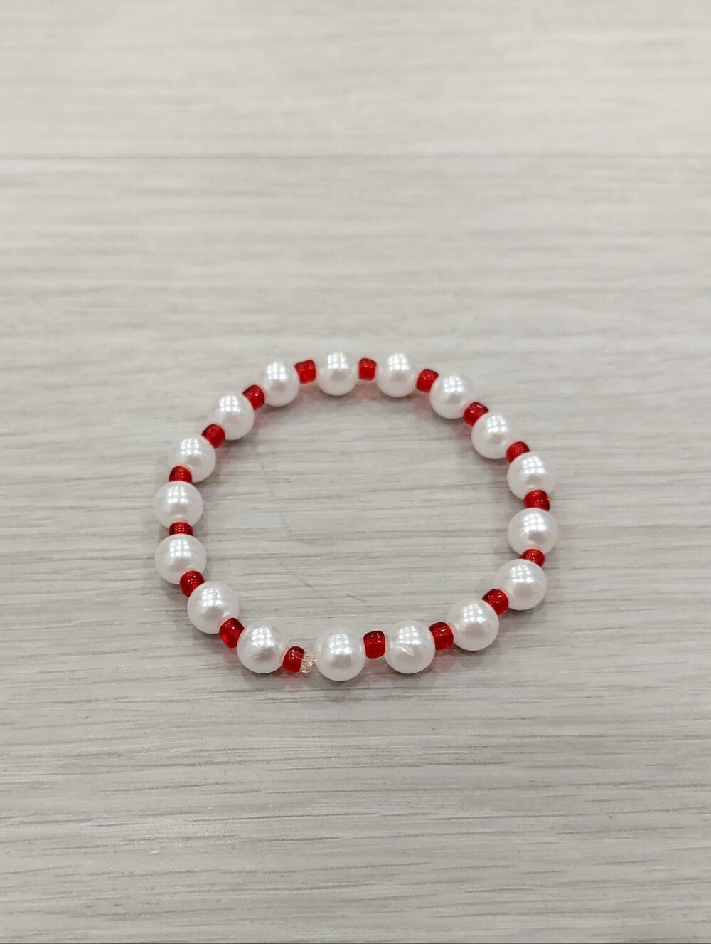Pearl & Red Bead Stretch Bracelet